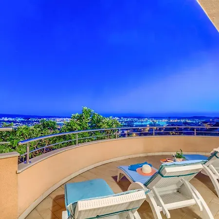 Vikendica Desideria *